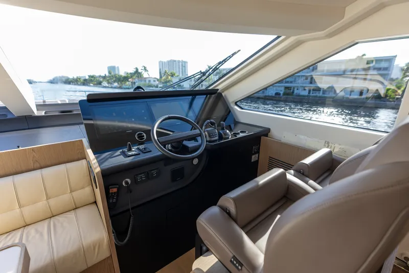 Slide: The Image of Azimut Fly 82 2027 - 51
