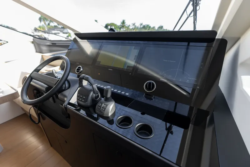 Slide: The Image of Azimut Fly 82 2027 - 53