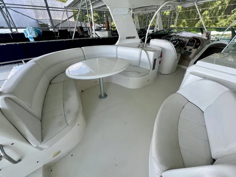 Slide: The Image of Carver Yachts 560 Voyager Skylounge 2005 - 44