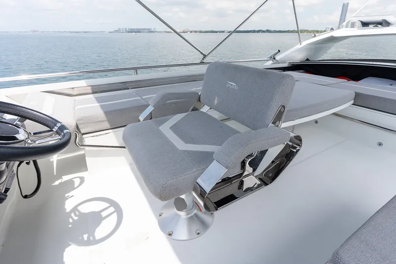 Slide: The Image of Galeon 510 SKY 2022 - 48