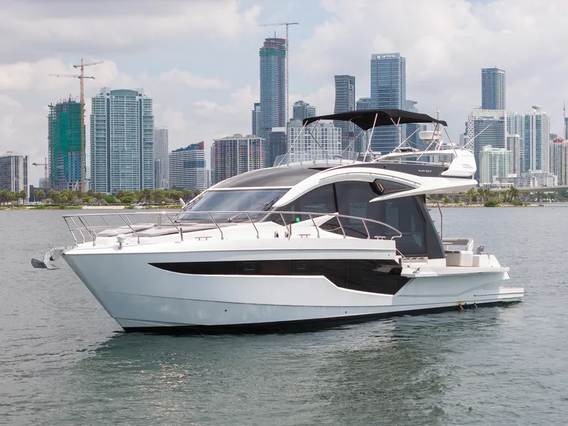 Slide: The Image of Galeon 510 SKY 2022 - 4