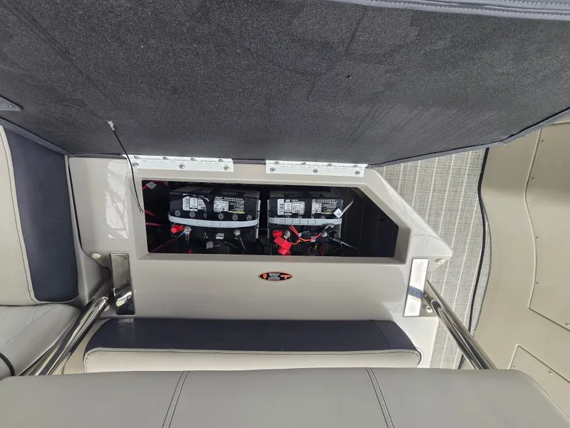 Slide: The Image of Harris 250 CROWNE 2021 - 15