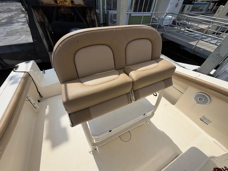 Slide: The Image of Scout 215 XSF 2019 - 18