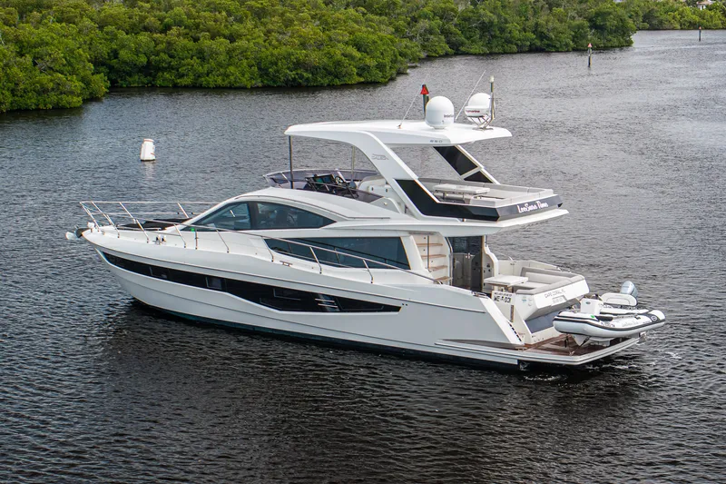 Slide: The Image of Galeon 550 Fly 2022 - 70