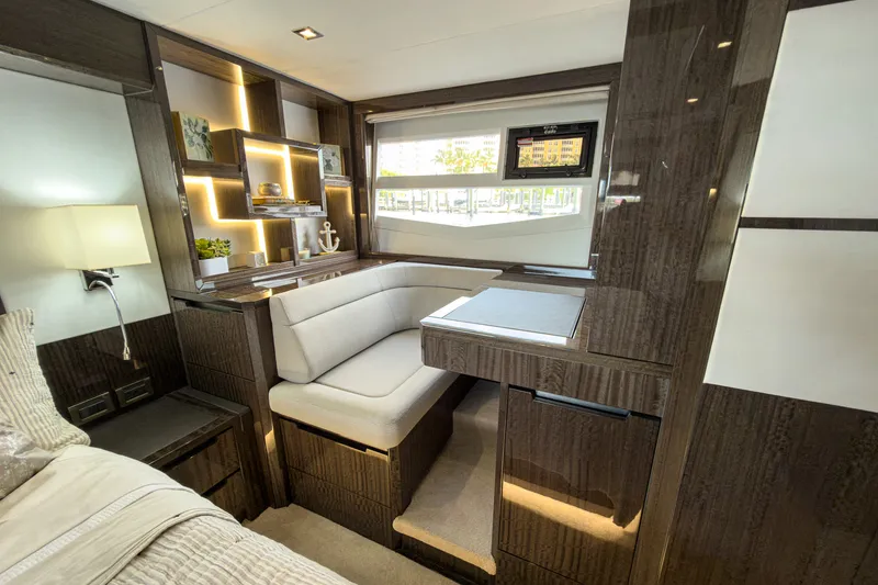 Slide: The Image of Galeon 550 Fly 2022 - 51
