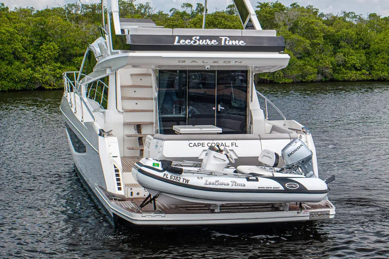 Slide: The Image of Galeon 550 Fly 2022 - 86