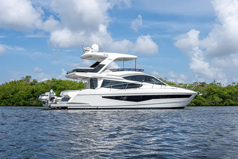 Slide: The Image of Galeon 550 Fly 2022 - 74