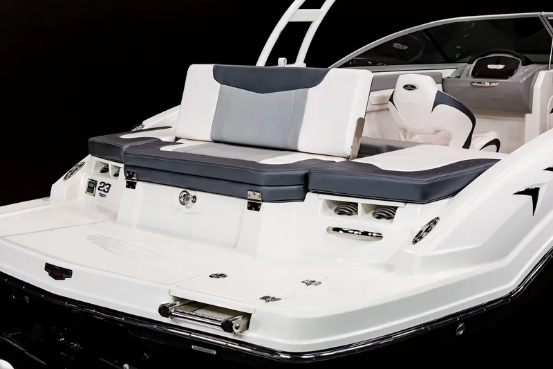 Slide: The Image of 2025 Chaparral 23 SSi boat rear seating and swim platform. - 26