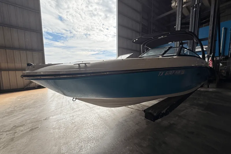 Slide: The Image of Sea Ray 23 SPX-OB 2023 - 2