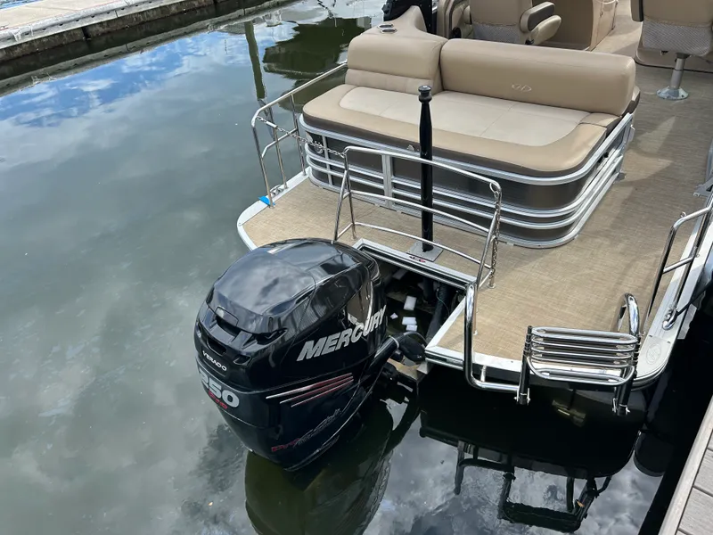 Slide: The Image of Harris Solstice 230 2017 - 5