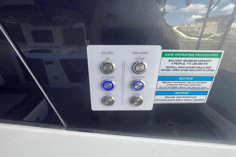 Slide: The Image of Galeon 375 GTO 2024 - 20