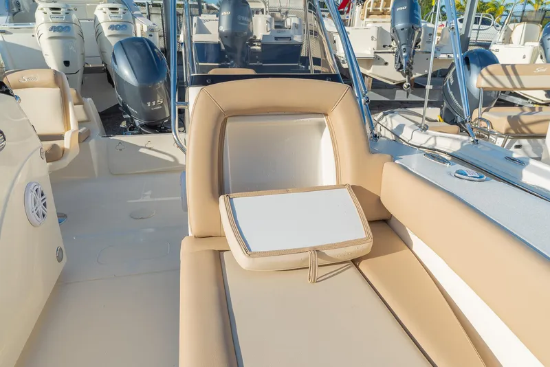 Slide: The Image of Interior of 2026 Scout 195 Sport Dorado with beige upholstery. - 15