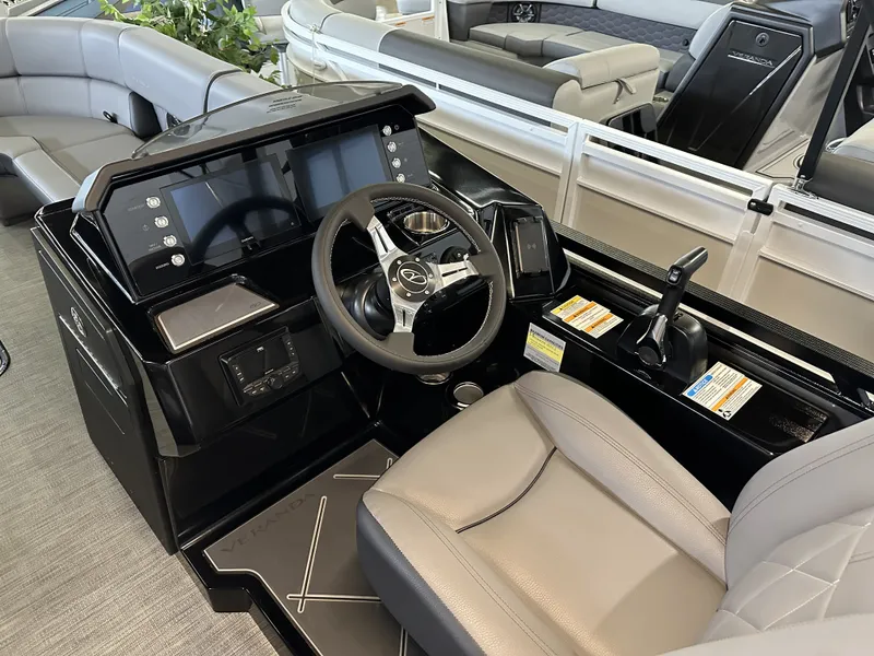 Slide: The Image of Veranda VX25DCVL Premium 2026 - 3