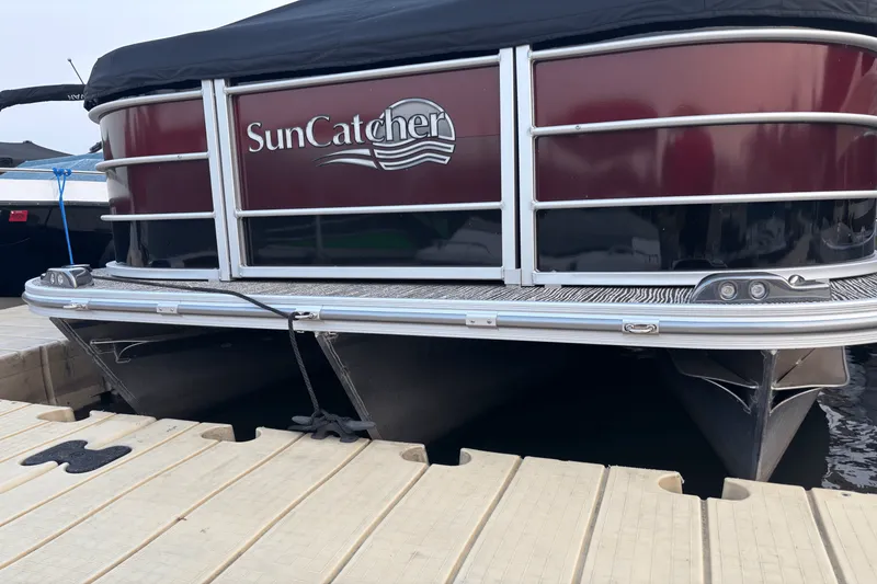 Slide: The Image of SunCatcher G3 SELECT 320RC 2023 - 1