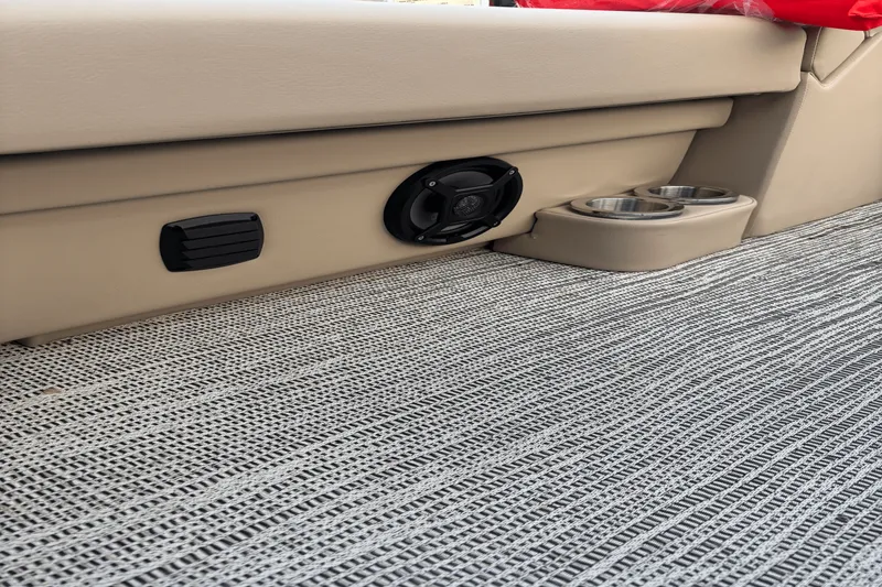 Slide: The Image of SunCatcher G3 SELECT 320RC 2023 - 30