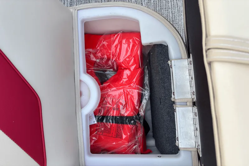 Slide: The Image of SunCatcher G3 SELECT 320RC 2023 - 32