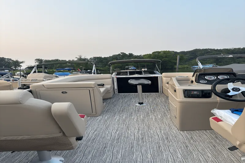 Slide: The Image of SunCatcher G3 SELECT 320RC 2023 - 8