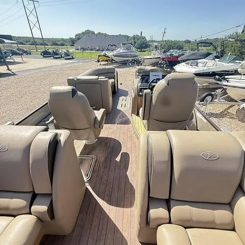 Slide: The Image of Veranda VX25RC Pontoon/Tritoon 2019 - 16