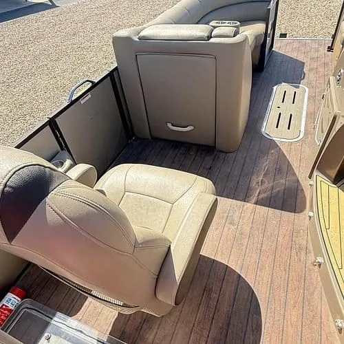 Slide: The Image of Veranda VX25RC Pontoon/Tritoon 2019 - 13