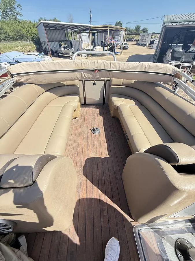 Slide: The Image of Veranda VX25RC Pontoon/Tritoon 2019 - 8