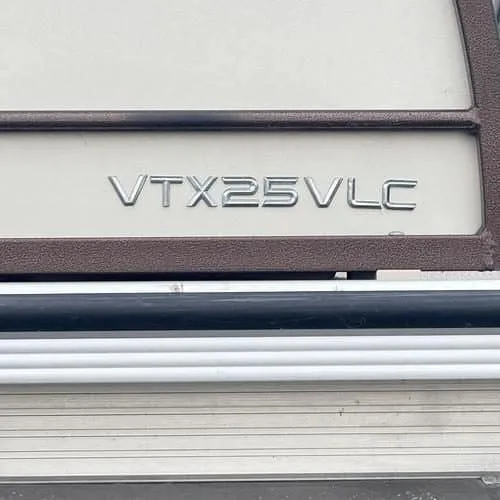 Slide: The Image of Veranda VTX25VLC Pontoon/Tritoon 2023 - 18