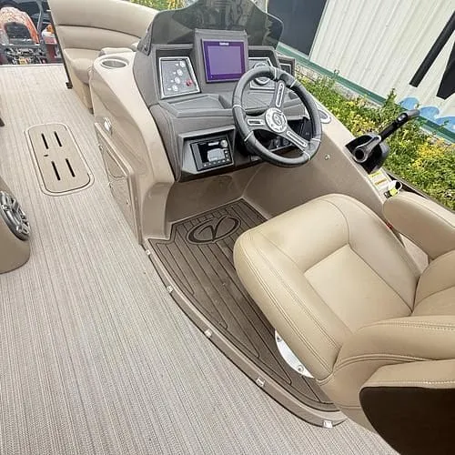 Slide: The Image of Veranda VTX25VLC Pontoon/Tritoon 2023 - 28