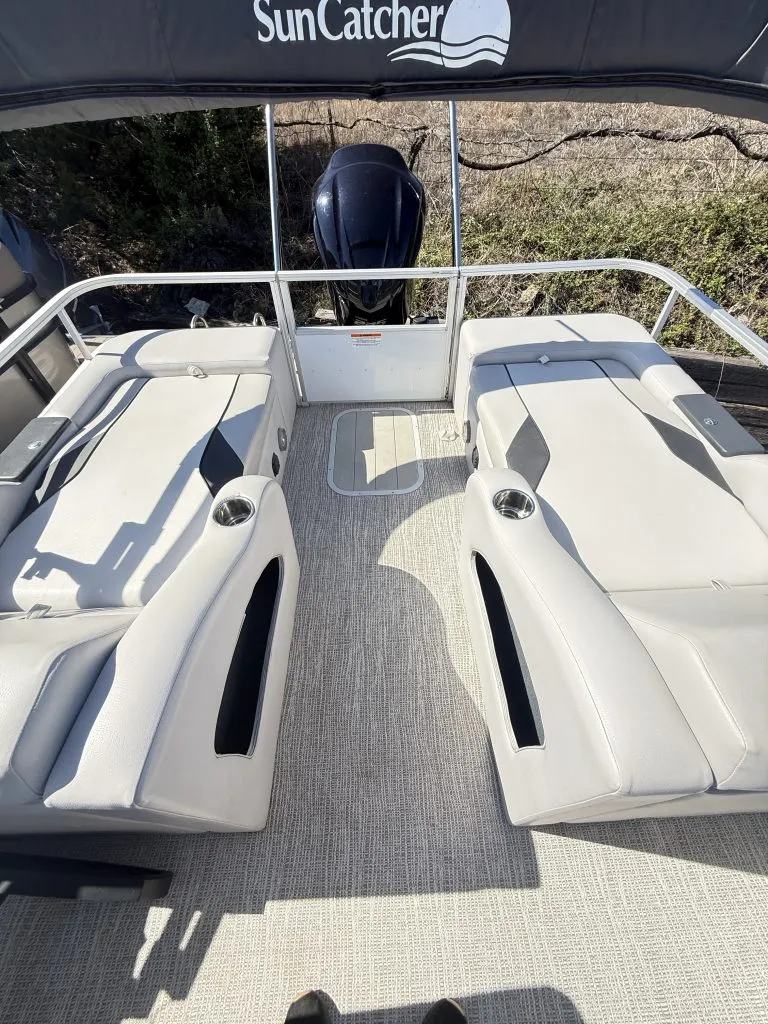 Slide: The Image of G3 322 SS SALTWATER SERIES Pontoon Pontoon/Tritoon Tritoon XL Package 2021 - 14
