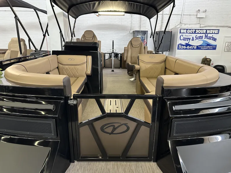 Slide: The Image of Veranda VX235RC Pontoon 2026 - 1