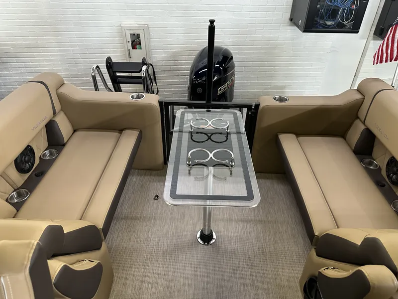 Slide: The Image of Veranda VX235RC Pontoon 2026 - 5