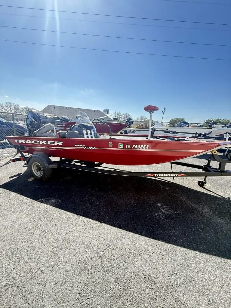 Slide: The Image of Tracker Boats PRO 170 Bass/Fishing Bass/Fishing Boat Fishing Tracker/Tahoe 2023 - 3