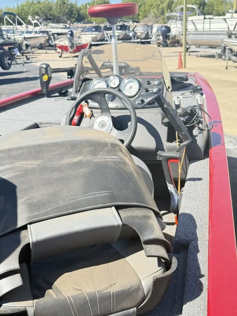 Slide: The Image of Tracker Boats PRO 170 Bass/Fishing Bass/Fishing Boat Fishing Tracker/Tahoe 2023 - 18