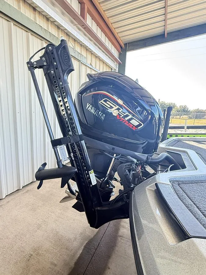 Slide: The Image of Ikon LX 21 Bass/Fishing Bass/Fishing Boat Fishing Crappie 2024 - 20