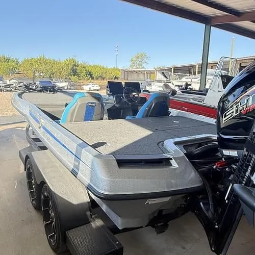 Slide: The Image of Ikon LX 21 Bass/Fishing Bass/Fishing Boat Fishing Crappie 2024 - 3