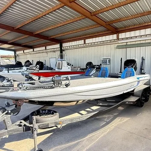Slide: The Image of Ikon LX 21 Bass/Fishing Bass/Fishing Boat Fishing Crappie 2024 - 44