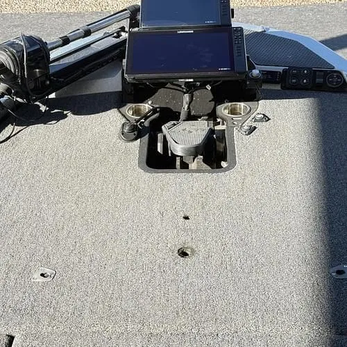 Slide: The Image of Ikon LX 21 Bass/Fishing Bass/Fishing Boat Fishing Crappie 2024 - 25