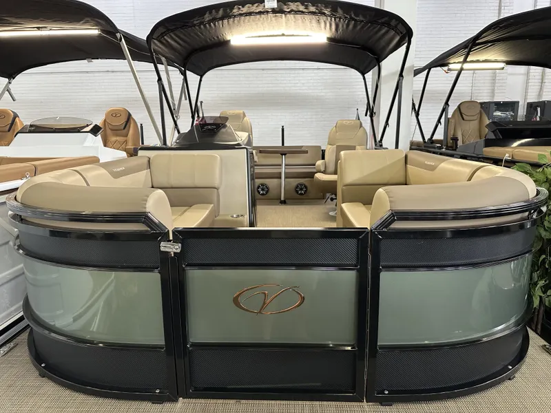 The Image of Veranda VR235VLI Tritoon 2026 - 0