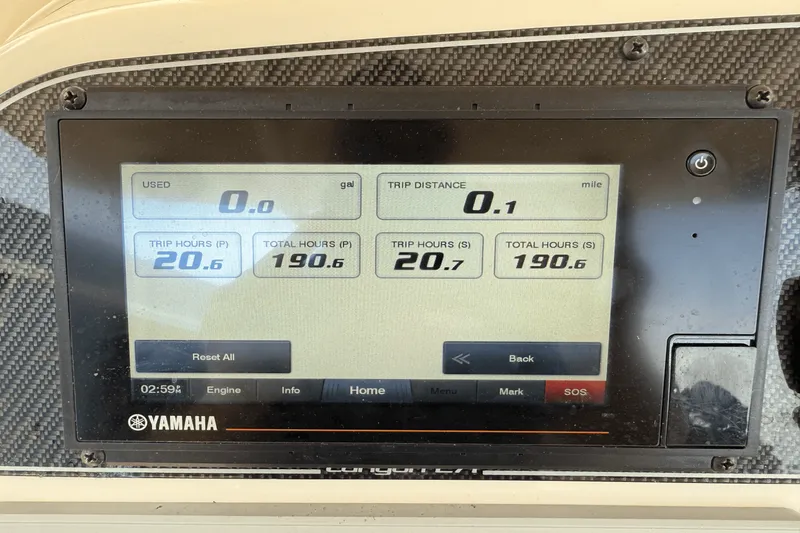 Slide: The Image of Grady-White 271 CANYON 2021 - 9