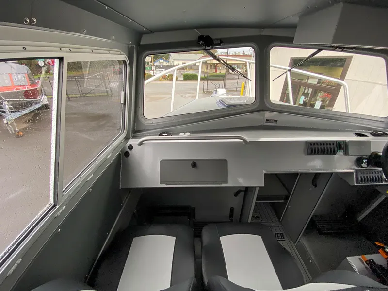 Slide: The Image of North River 2900 SXL 2026 - 10