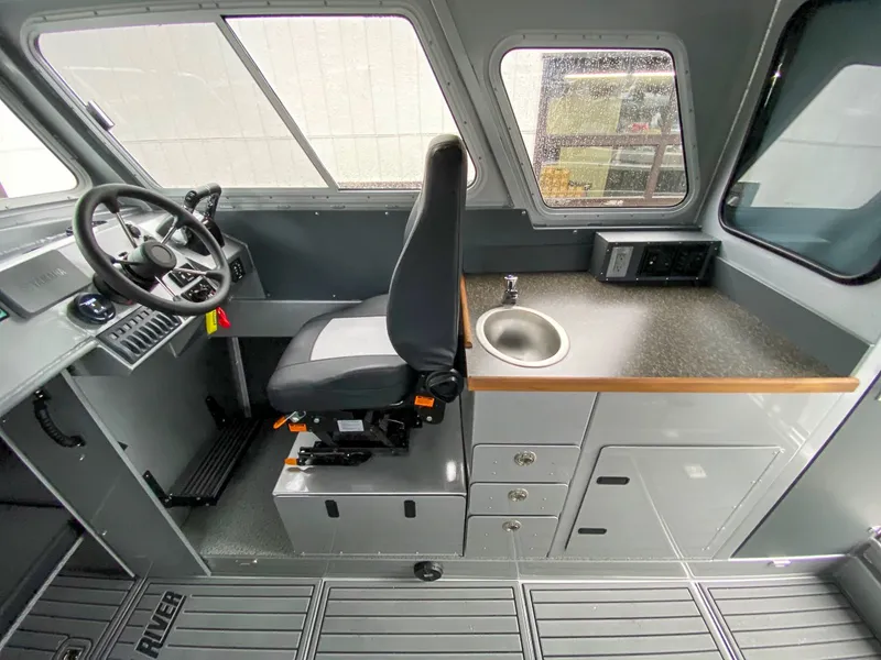 Slide: The Image of North River 2900 SXL 2026 - 12