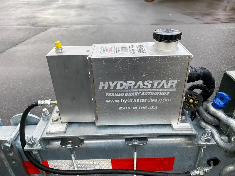 Slide: The Image of North River 2900 SXL 2026 - 25