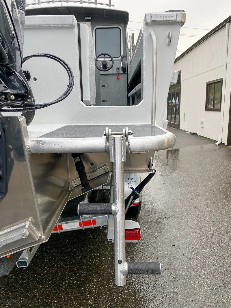 Slide: The Image of North River Seahawk 2900 SXL 2026 - 21