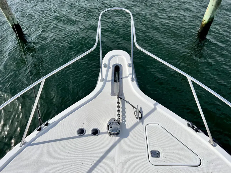 Slide: The Image of Tiara 3700 Open 2000 - 15