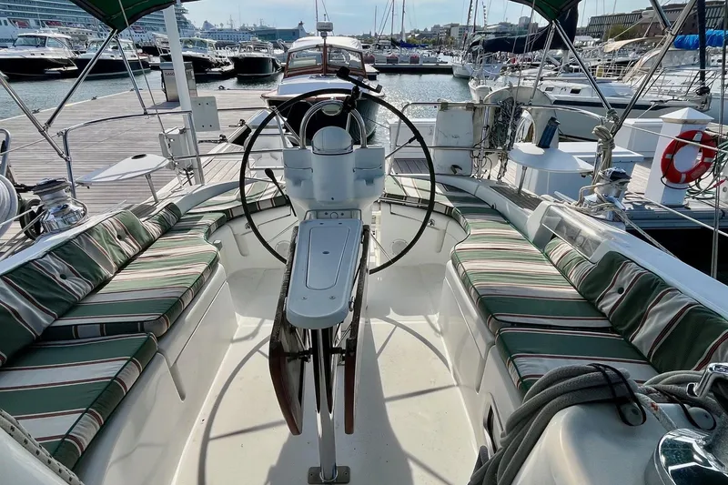 Slide: The Image of Beneteau Oceanis Clipper 423 2005 - 2