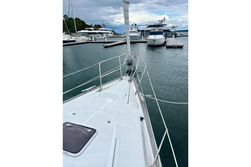 Slide: The Image of Beneteau Oceanis Clipper 423 2005 - 39