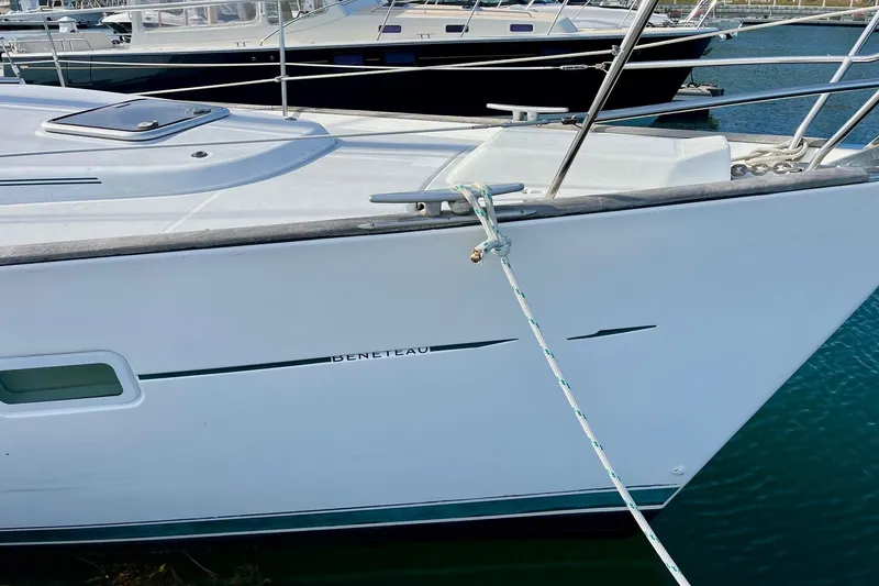 Slide: The Image of Beneteau Oceanis Clipper 423 2005 - 8