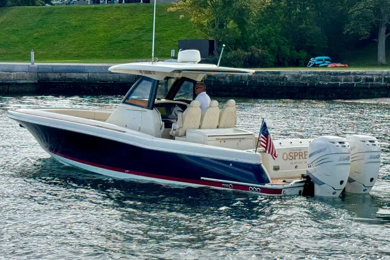 Slide: The Image of Chris-Craft Catalina 34 2019 - 22