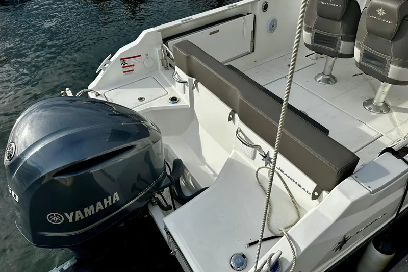 Slide: The Image of Jeanneau Leader WA 7.5 2020 - 3