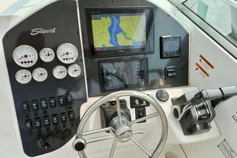 Slide: The Image of Seaswirl 2901 2004 - 18