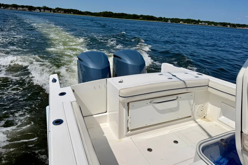 Slide: The Image of Buddy Davis 28 Center Console 2014 - 11