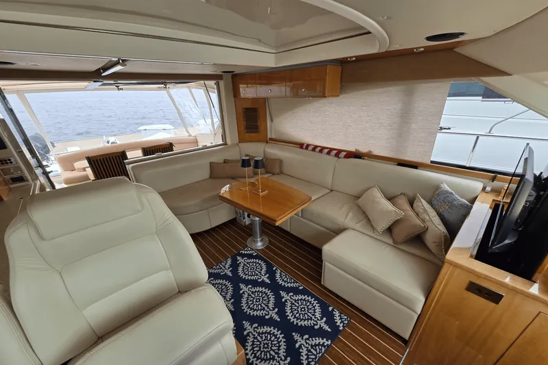 Slide: The Image of Riviera 4400 SPORT YACHT 2009 - 16